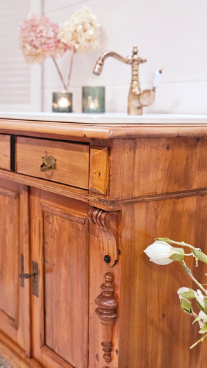 Wish fulfillment - Professional design of antique chests of drawers