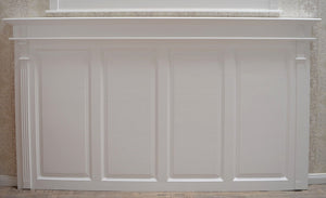 "Iral" - Wall paneling, wooden panels with solid wood cassettes in white