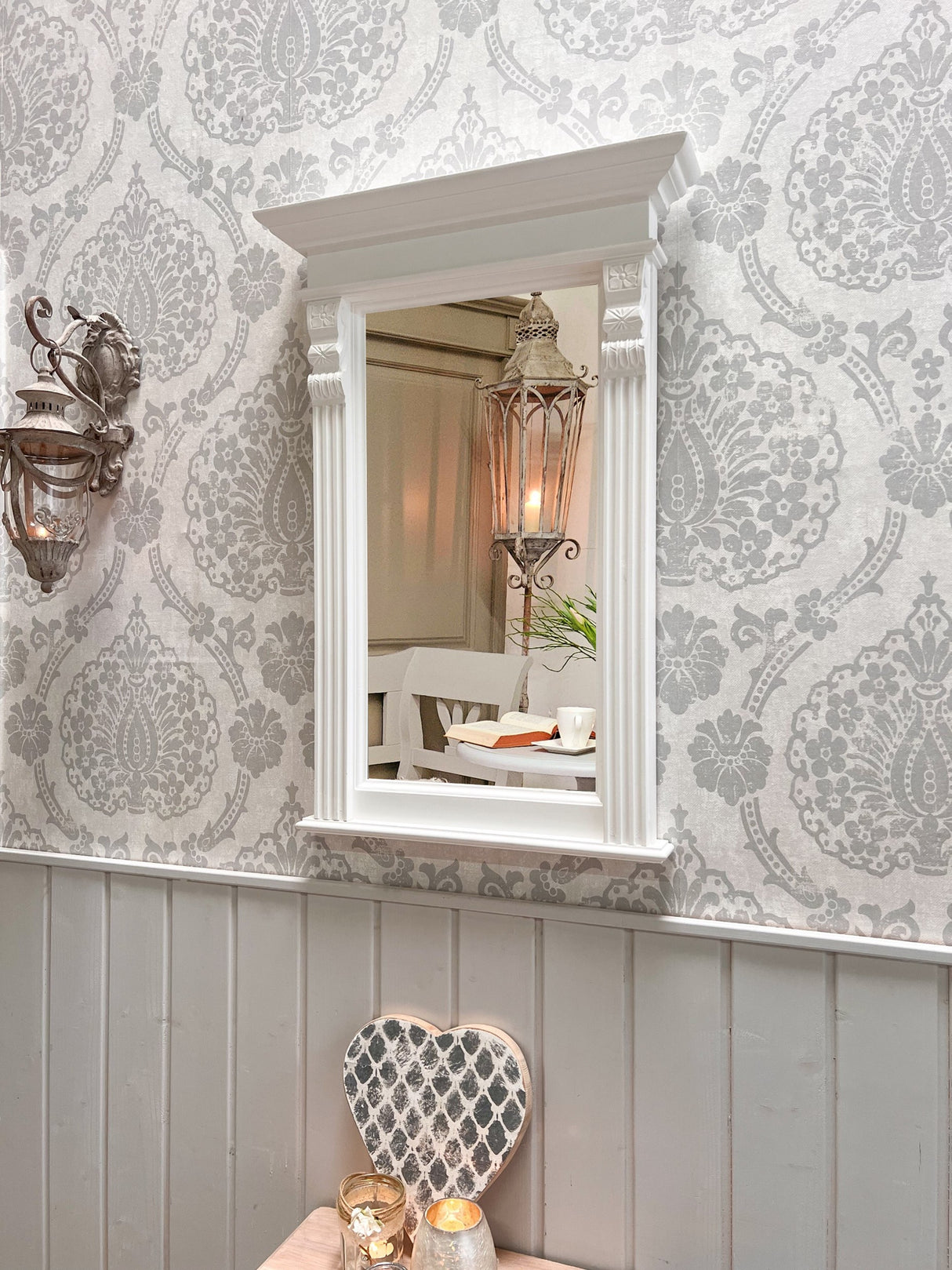 "Rail" - Country house mirror in white for hallway & living area